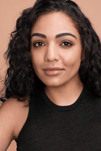 ميبلين فيت مي كريم اساس 242 مات اند بورليس 30مل Maybelline Fit Me Matte And Poreless Foundation